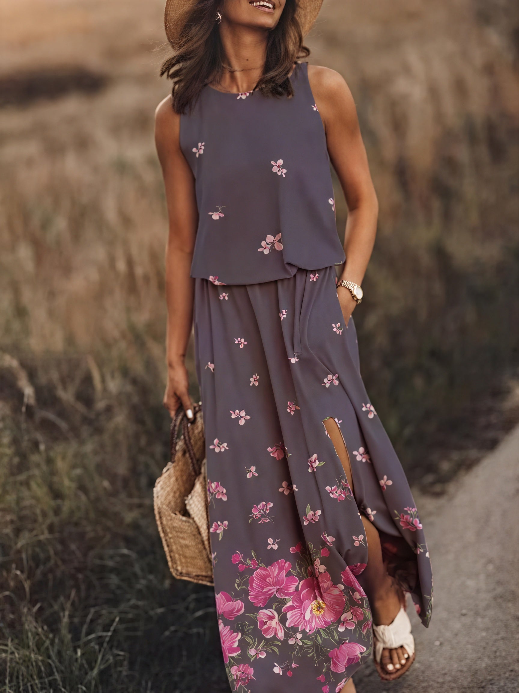 Women's Sleeveless Maxi Dress with Side Slit & Pockets, Floral Pattern-83214-64c62fdd-8d8e-4bfb-8fea-034a2ce3526c