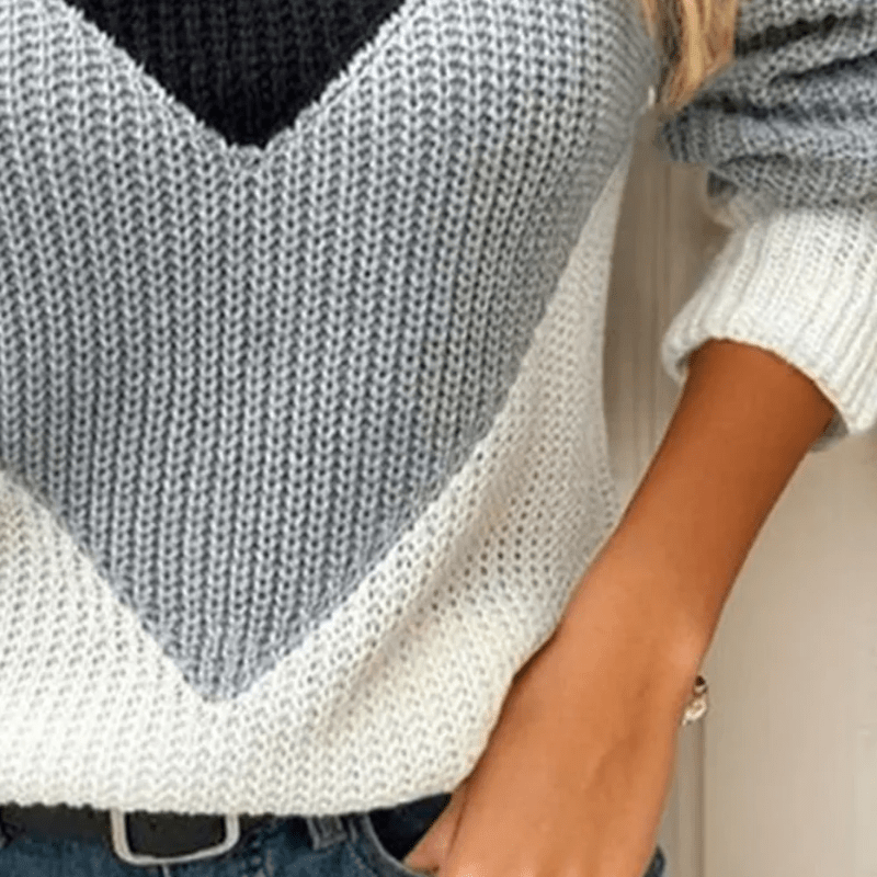 Women's Chunky Knit Sweater – Chevron Half-Zip Color Block Navy Gray White Acrylic Cotton Blend-67639-15a8ace1-079f-4783-93db-9860cfafcead
