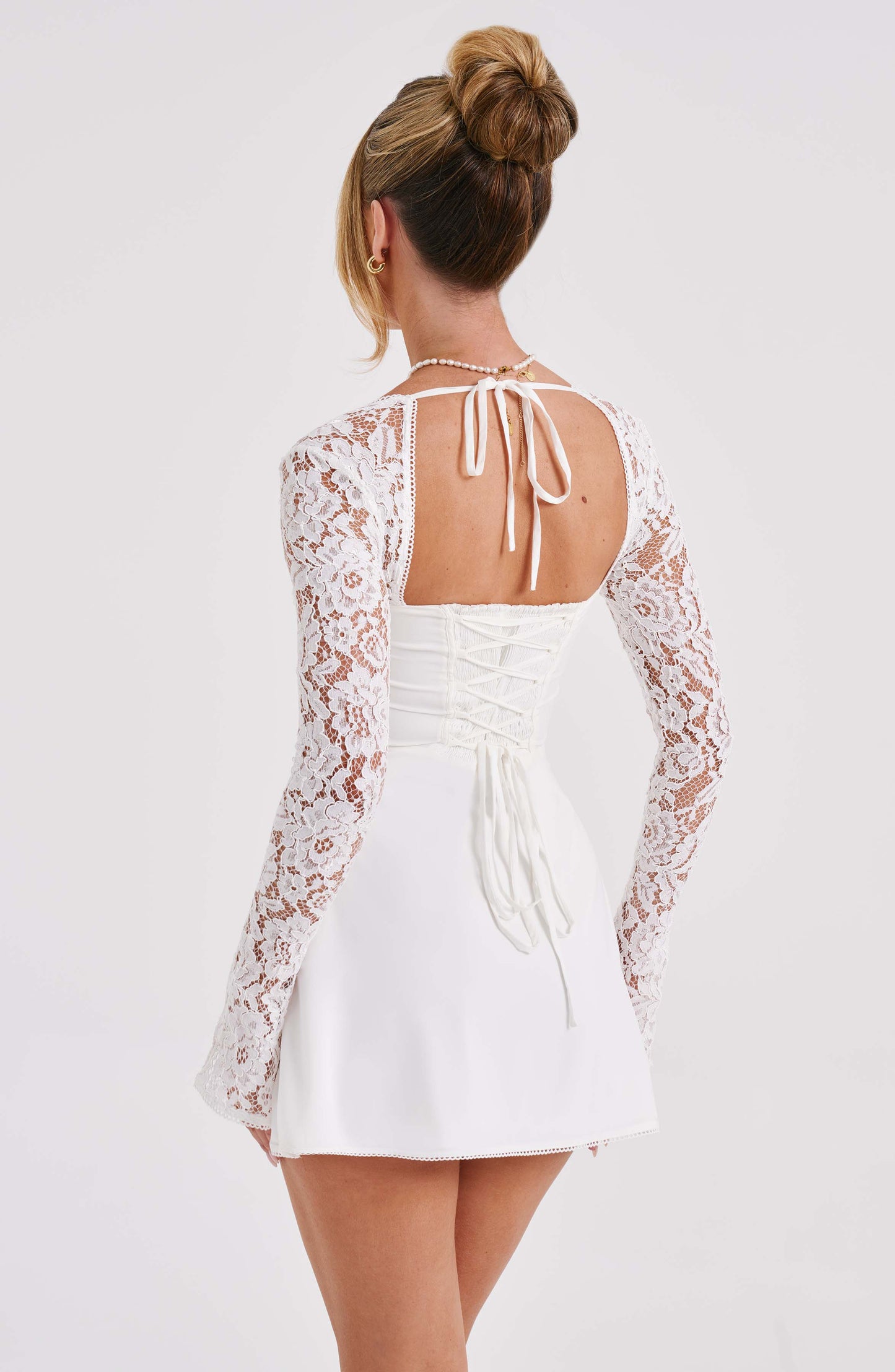 Women's White Satin Lace Mini Dress – Sweetheart Neckline, Detachable Sleeves-77185-1b198ac8-50d4-4a4d-b455-f54cecb6a82d