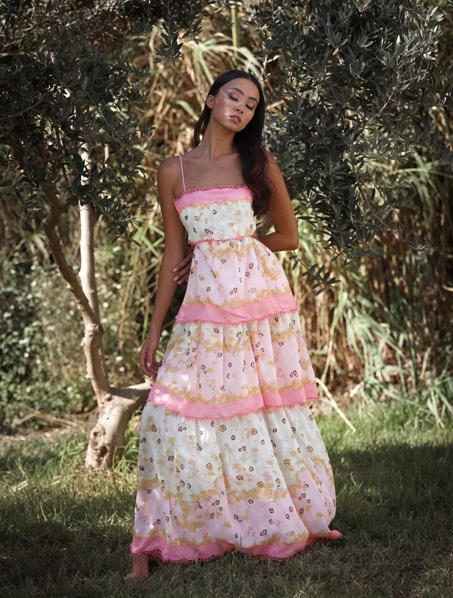 Women's Pink Floral Tiered Midi Dress – Sweetheart Neckline, Cutout, Cotton Blend, Bohemian Style-53161-51b64444-352d-488f-9b23-7de0867f7239