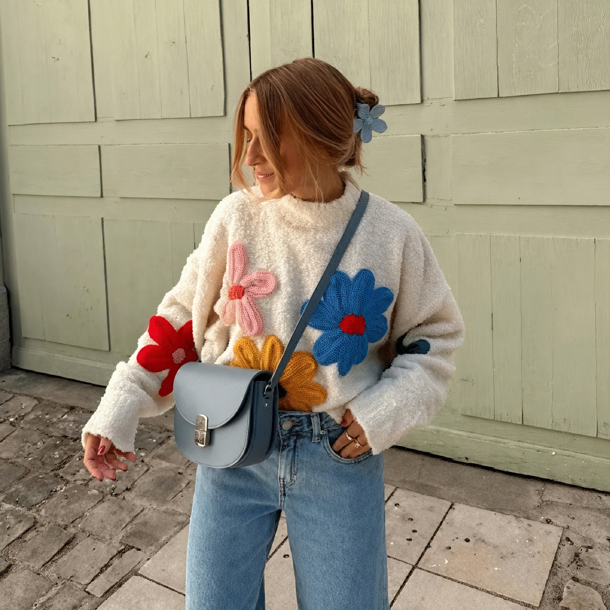 Women's Cream Oversized Cropped Sweater – Floral Appliqué, Soft Acrylic Blend-67589-a75f50ca-ca4f-4afa-9b12-44ec84aa46e5