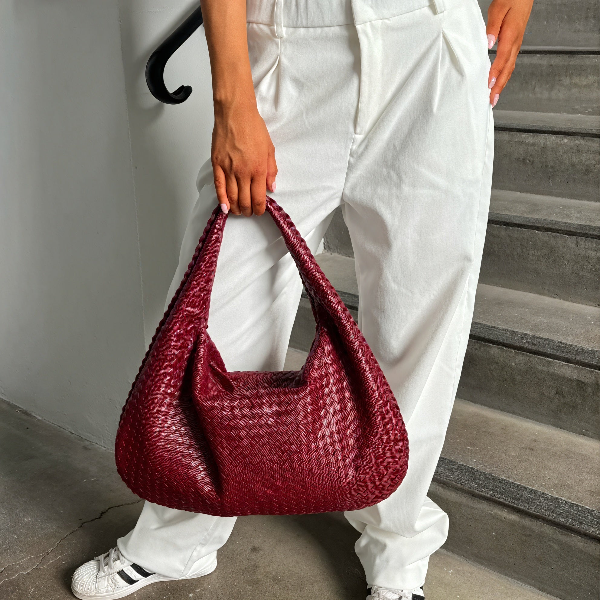 Women's Woven Hobo Handbag – Large Slouchy Crescent, Wide Strap-77186-46a8336b-e611-4f78-a1b5-e011268ff232
