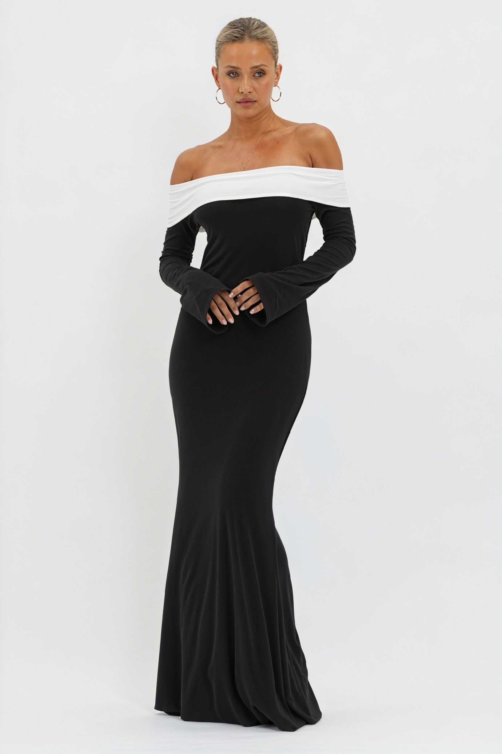 Women's Black & White Off-Shoulder Color-Block Floor-Length Evening Gown with Flared Sleeves-81010-ea362126-1036-4cac-906f-0383dc7459fc