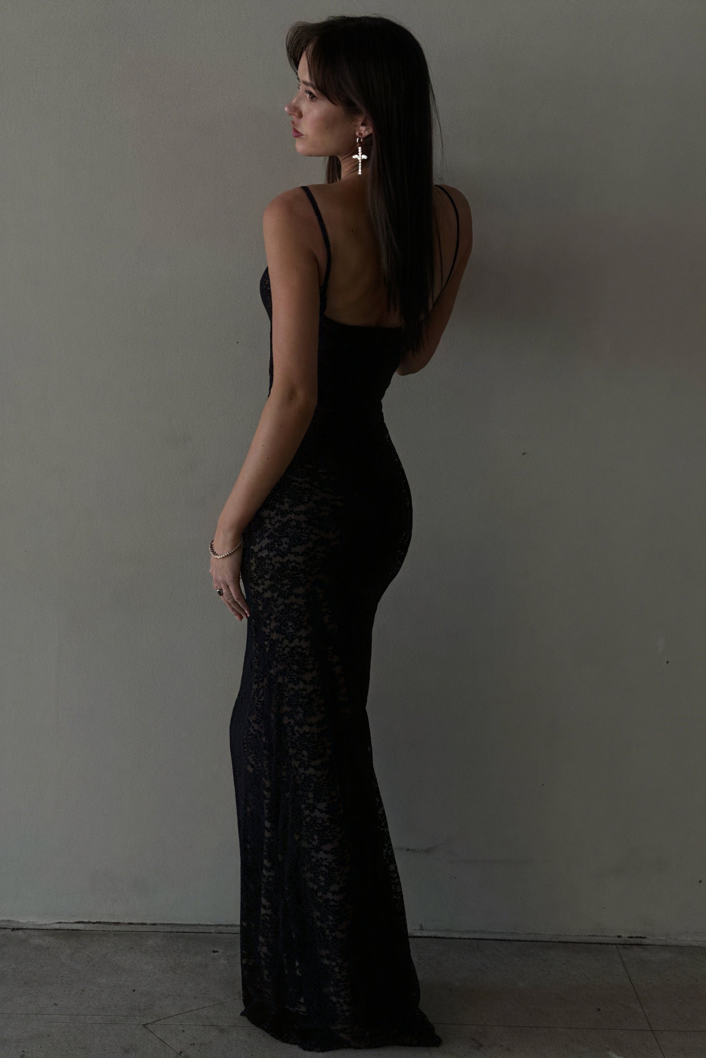 Women's Lace Maxi Dress – Sweetheart Neckline, Fitted Bodice, Floor-Length, Elegant Off-White/Black-81101-75e55be1-f6dd-4d94-a34d-affc71998f4d