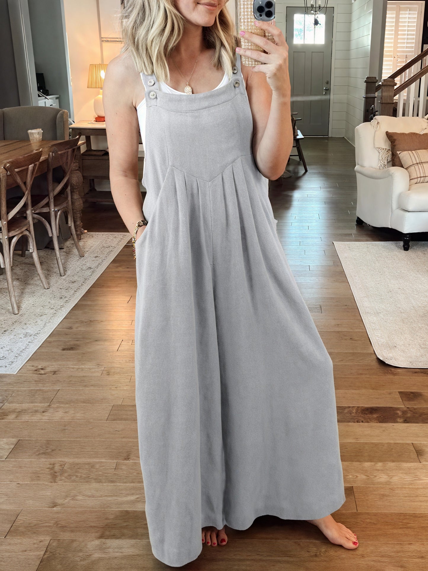 Women's Wide-Leg Jumpsuit – Sleeveless, Buttoned Straps, Pockets, Lightweight Blend, Bohemian Style-82694-5deab98a-72cf-46b3-a058-cfbe28a4b052