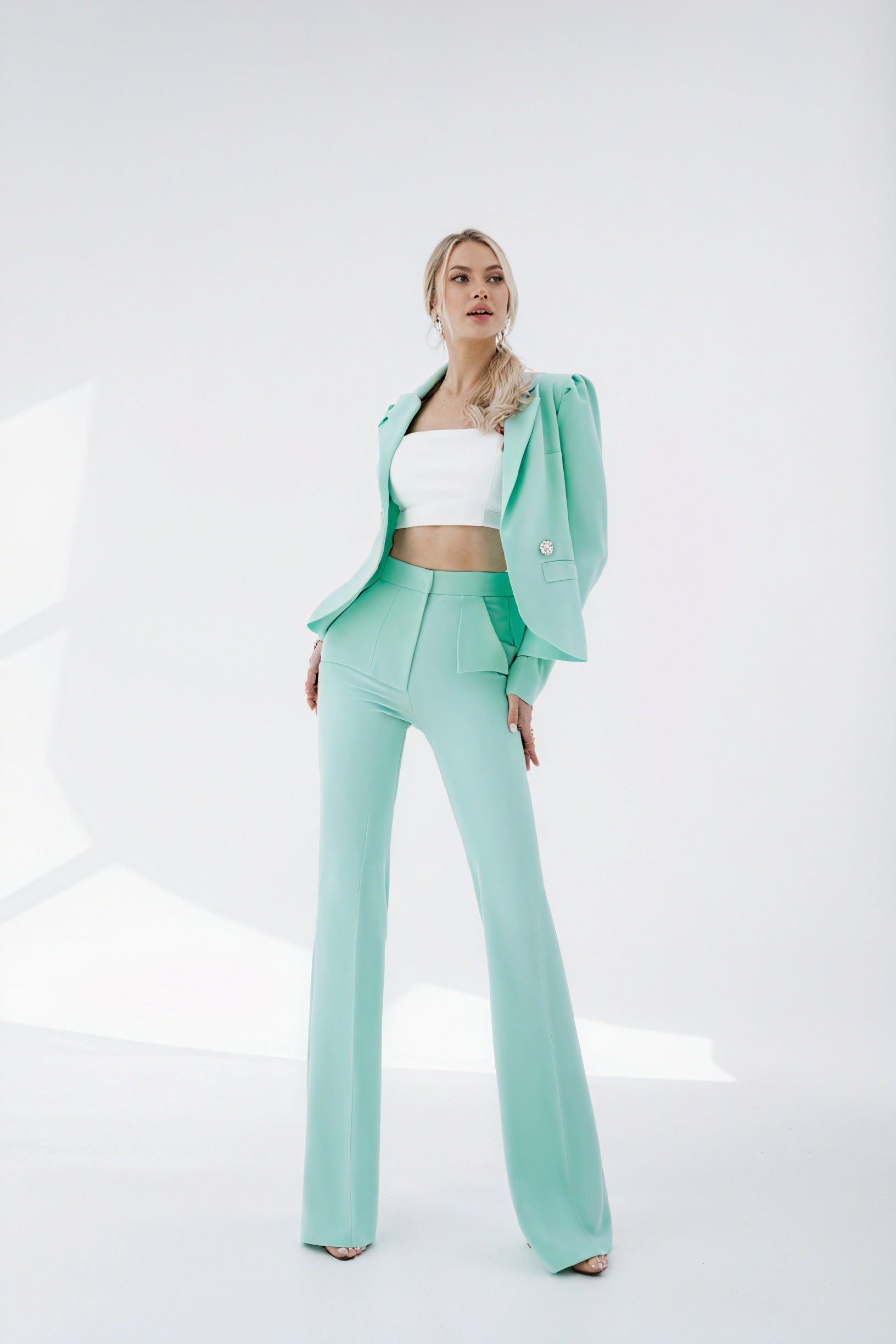 Women's Mint Green Suit Set – Structured Blazer, Flared High-Waisted Trousers-83132-5b5f2abb-a454-44ed-9cfa-29ac48e295cb