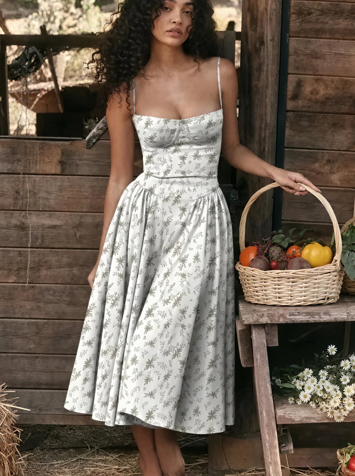 Women's Midi Dress – Sweetheart Neckline, Pleated Skirt, Pockets-83259-5ba864cd-cc59-4c76-8109-9fe47285bdc0
