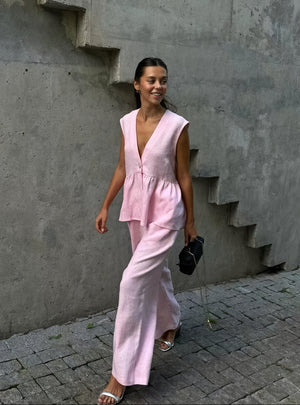 Women's Linen Two-Piece Outfit – Sleeveless V-Neck Top, Wide-Leg Pants-83272-b1eeada0-3c57-45d9-a700-d5eb9a76aeed