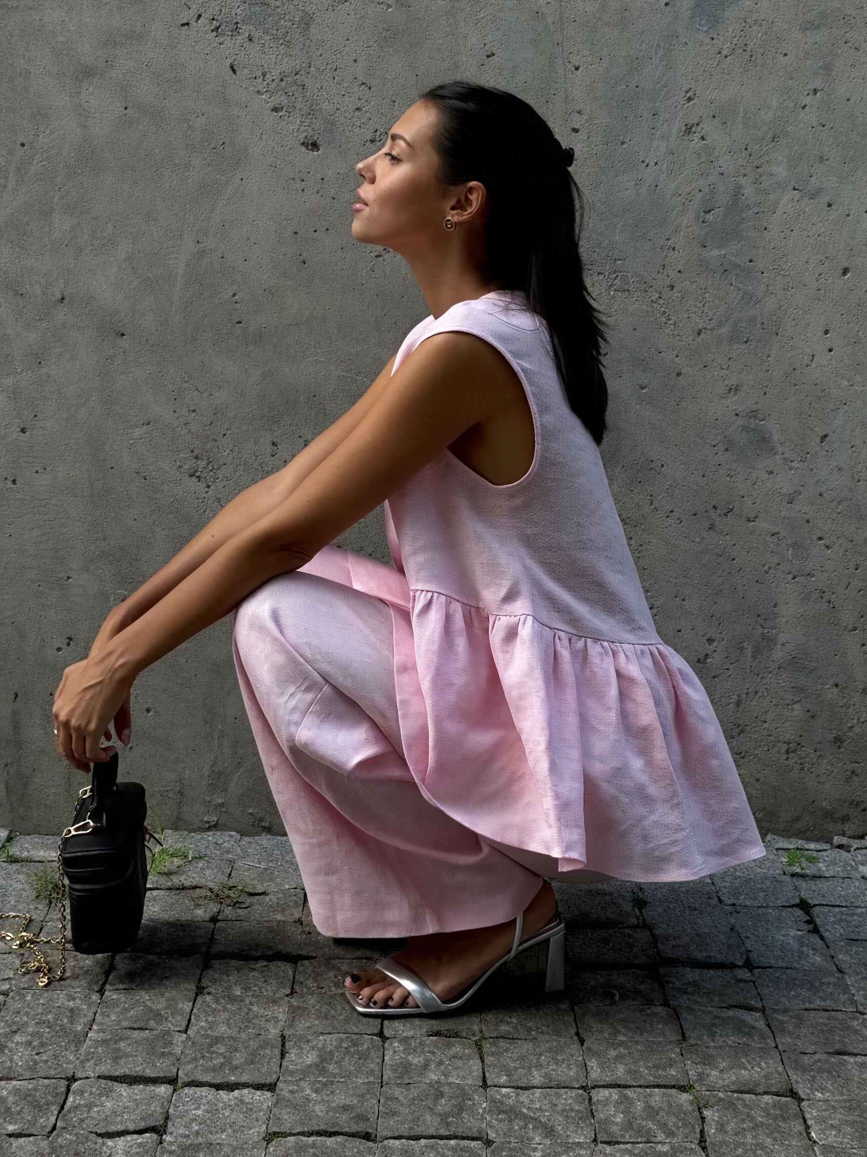 Women's Linen Two-Piece Outfit – Sleeveless V-Neck Top, Wide-Leg Pants-83272-c4f1fbdd-4797-42a4-940e-5ef7bbac176c