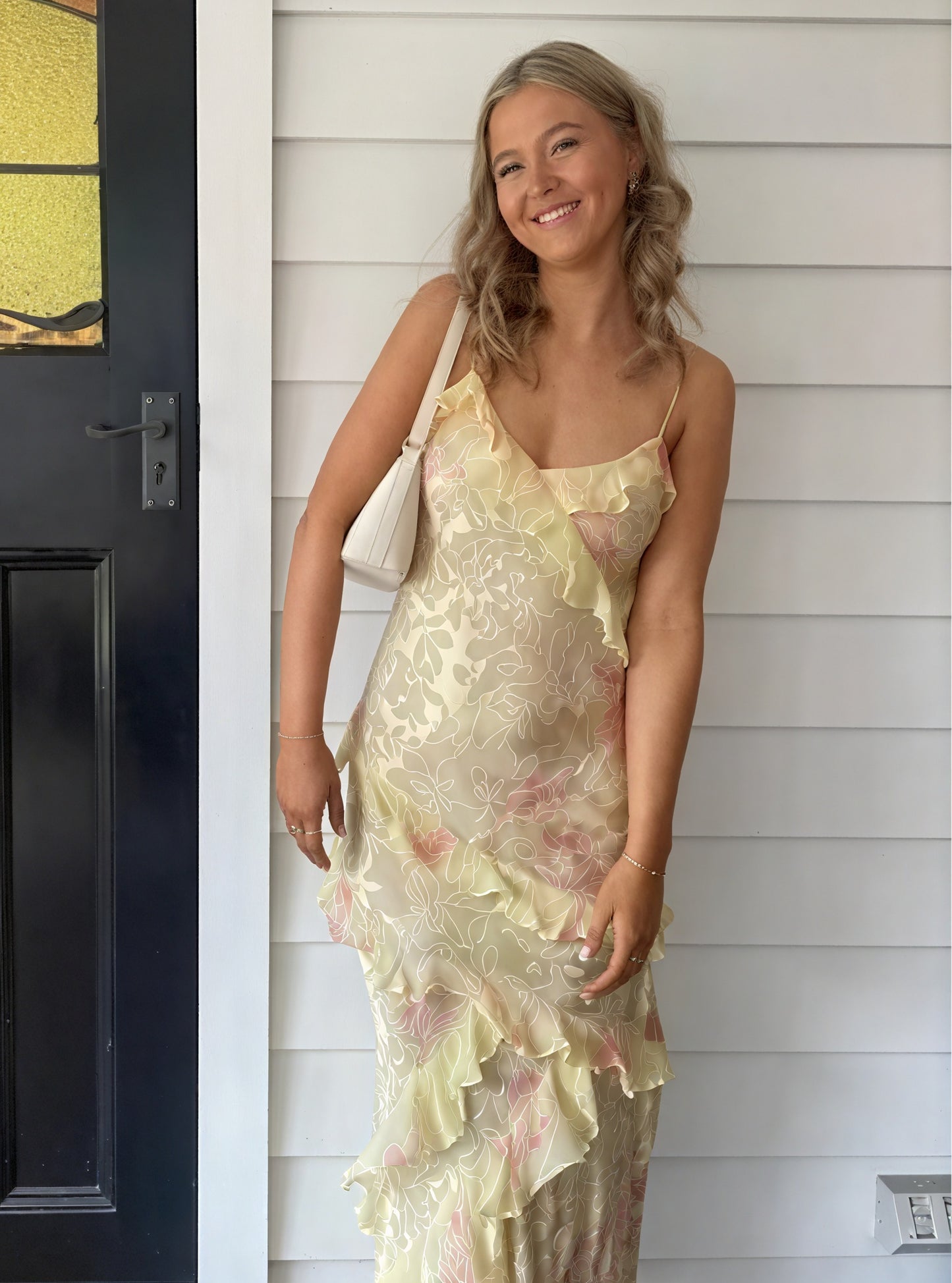 Women's Sleeveless Ruffle Dress – Spaghetti Strap Flowy Style-83280-895a8aa1-0ecb-4f6a-81e9-5e3415a526dc