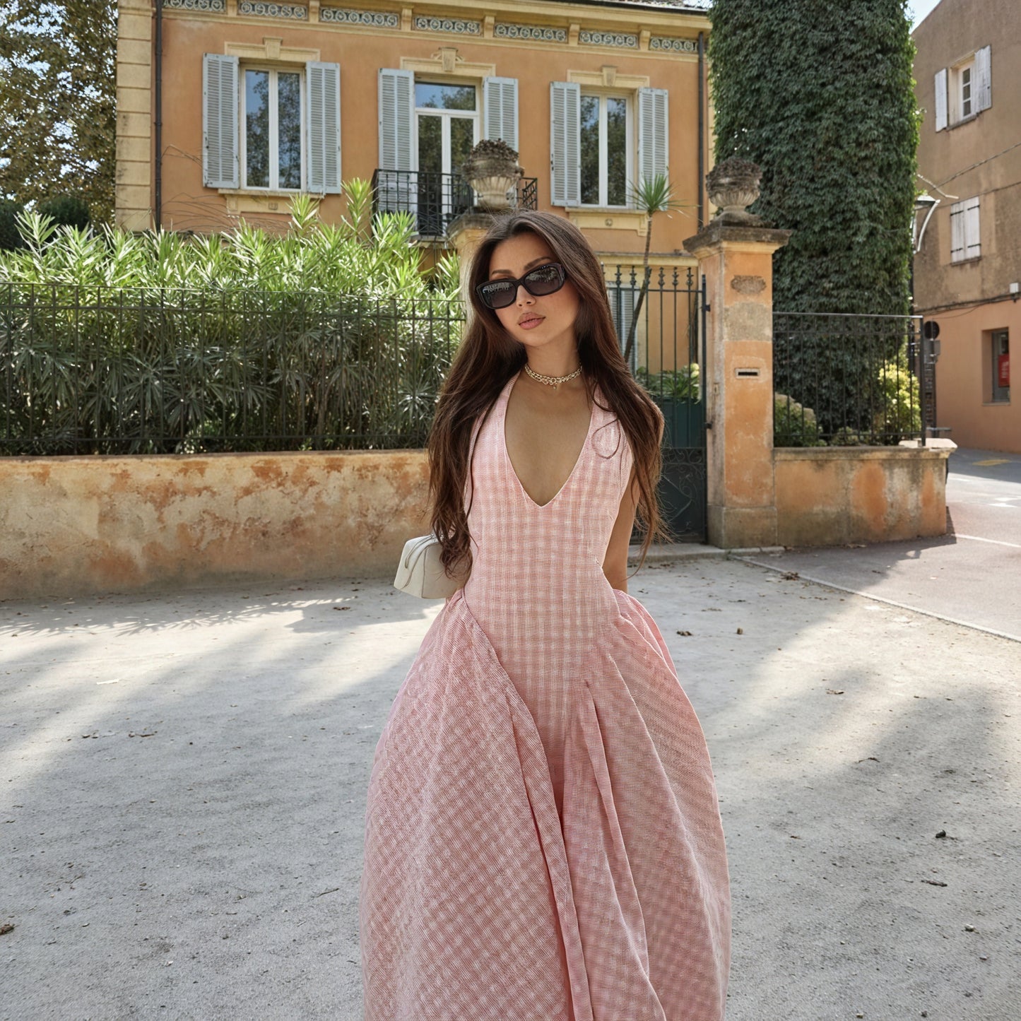 Women's Pink White Gingham V-Neck Pleated Midi Dress, Classic Feminine Style-83586-d55922ac-d7ee-49fd-9d57-41bb260f5f68