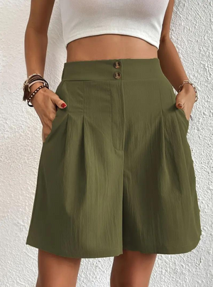 Women's Shorts – High-Waisted, Pleated Front, Functional Pockets, Versatile Style-82558-a1c6c5da-7937-4ad2-9d8a-16448fa8fe16